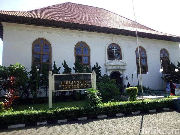 Potret Gereja Sion, Gereja Tertua di Indonesia