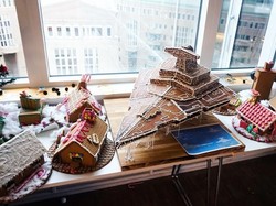 Wow! Ada Kapal Star Wars yang Datang dari Galaxy Gingerbread