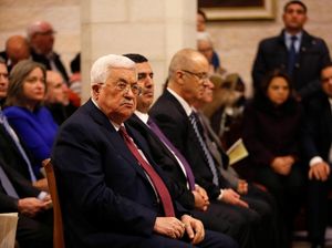 Foto: Saat Presiden Palestina Hadiri Misa Natal di Gereja Tepi Barat Foto: Saat Presiden Palestina Hadiri Misa Natal di Gereja Tepi Barat