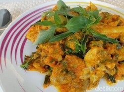 Menu Natal : Sajian Istimewa Ayam Woku Balanga dan Klappertaart Singkong Keju