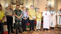 Momen Kapolri dan Panglima TNI Pastikan Malam Natal Aman