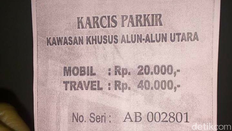 Beredar Foto Karcis Parkir di Alun-alun Yogya yang Tarifnya Nuthuk
