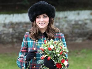 8 Gaya Terbaik Kate Middleton di Hari Natal, Selalu Cantik Memesona 8 Gaya Terbaik Kate Middleton di Hari Natal, Selalu Cantik Memesona