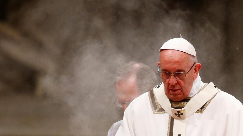 Paus Fransiskus Akui Salah Besar dalam Skandal Seks Pastor Chile