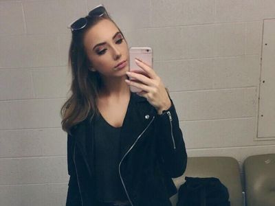 Putri Eminem yang Makin Dewasa dan Seksi