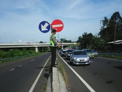 Kondisi Jalan One Way Puncak Bogor