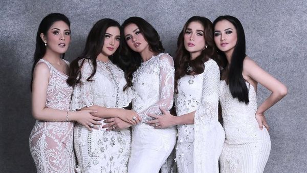 Foto: 10 Geng Artis Indonesia yang Hitz di Instagram