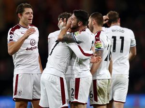 Burnley Bikin Mourinho Terkesan