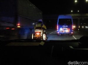 Pantau Arus Balik, Kakorlantas Tinjau Tol Cipali Malam Ini