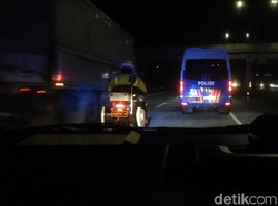 Pantau Arus Balik, Kakorlantas Tinjau Tol Cipali Malam Ini