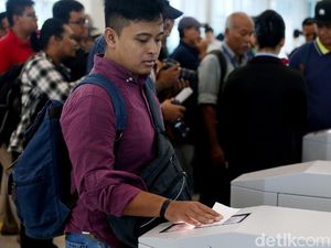 Tiket Kereta Bandara Soetta Pagi Ini Ludes, Tersisa Untuk 12:51 WIB Tiket Kereta Bandara Soetta Pagi Ini Ludes, Tersisa Untuk 12:51 WIB
