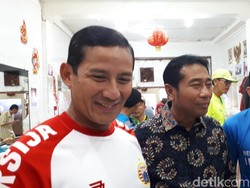 Diajak Sandi Pangkas Rambut, Lulung: Bukan Keluyuran Nggak Kerja