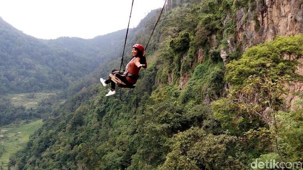 Foto: Ayunan Langit di Semarang