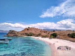 Kapal Pesiar Dilarang Masuk Taman Nasional Komodo