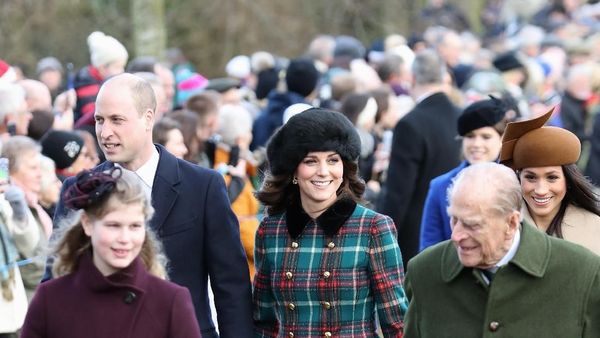 Foto: Adu Gaya Meghan Markle dan Kate Middleton saat Natal Bersama