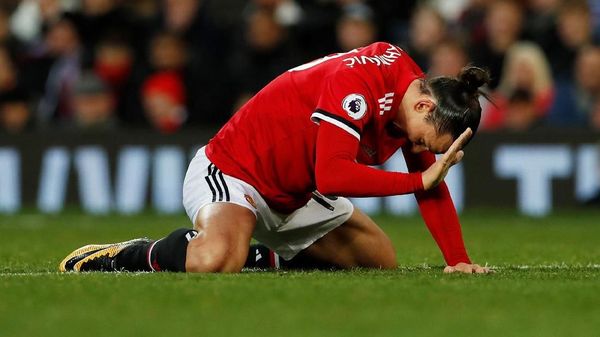 Setan Merah Kembali Terpeleset