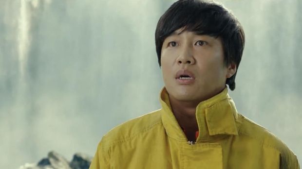 Penampilan apik Cha Tae Hyun dalam film hit 'Along with The Gods.'