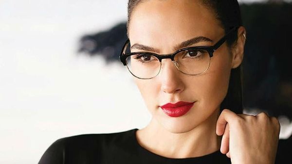 Cantiknya Gal Gadot, Wonder Woman yang Jadi Bos Baru Huawei