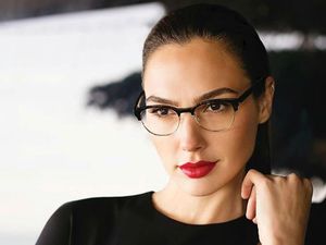 Gal Gadot dan Taylor Swift Korban Video Porno Palsu Gal Gadot dan Taylor Swift Korban Video Porno Palsu