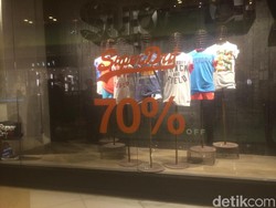Superdry Diskon Hingga 70%, T-shirt Mulai dari Rp 160 Ribu