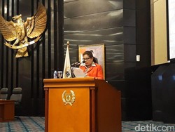 Hasil Reses DPRD DKI, Pengurusan e-KTP Lamban karena Blangko Kosong