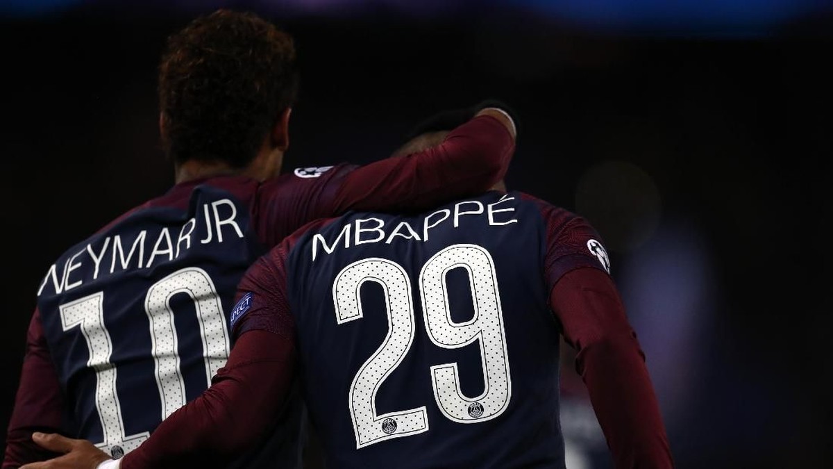 Kylian Mabppe dan Neymar tak dijamin bertahan di PSG musim depan (Catherine Ivill/Getty Images)