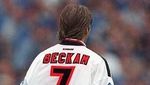 Salah Tulis Nama di Jersey: Beckam, Mascerano, Sampai Arnoutovic