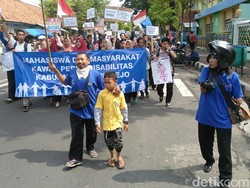 Tuntut Pengesahan Perda Disabilitas, Massa Datangi DPRD Purworejo