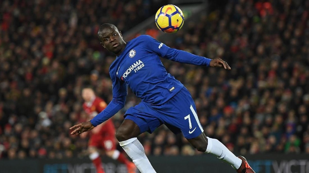 NGolo Kante menolak pembayaran gaji di luar negeri untuk akali pajak. (Foto: Shaun Botterill/Getty Images)