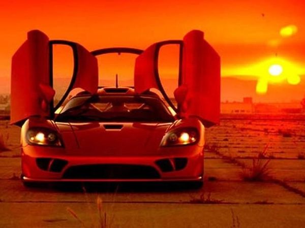 Jajaran Mobil Iconik Era 2000an