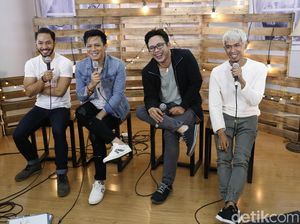 Melihat Momen Uki bersama NOAH Melihat Momen Uki bersama NOAH