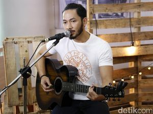 Cerita Uki Eks NOAH Cari Pembenaran soal Musik Haram Cerita Uki Eks NOAH Cari Pembenaran soal Musik Haram