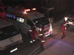 Perang Suriah: Evakuasi Medis Dimulai di Ghouta Timur Perang Suriah: Evakuasi Medis Dimulai di Ghouta Timur