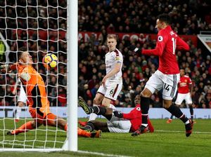 Dominasi MU Hanya Menghasilkan Dua Gol, Mourinho: Menyedihkan