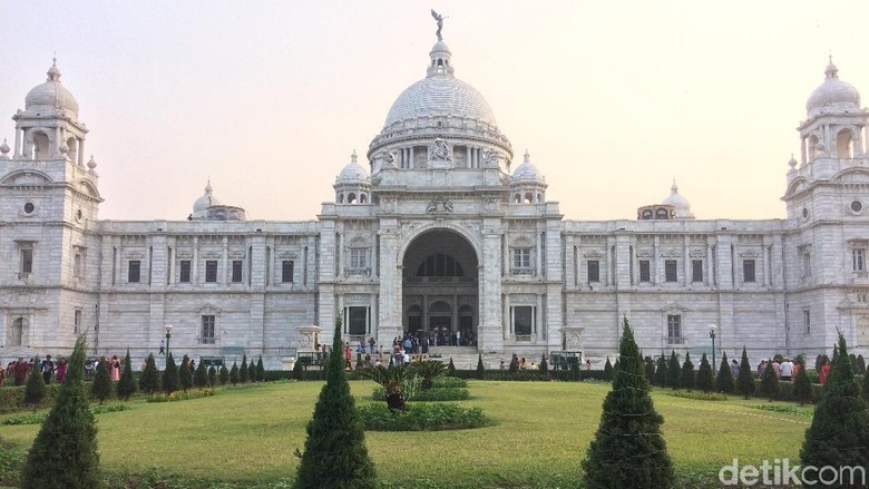 Victoria Memorial Hall landmark terkenal di Kolkata, India (Masaul/detikTravel) Victoria Memorial Hall landmark terkenal di Kolkata, India (Masaul/detikTravel)
