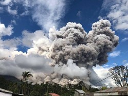 Gunung Sinabung Berstatus Awas, Waspadai Banjir Lahar