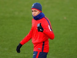 Tekad Mbappe Kalahkan Ronaldo, Pemain Idola di Masa Kecilnya