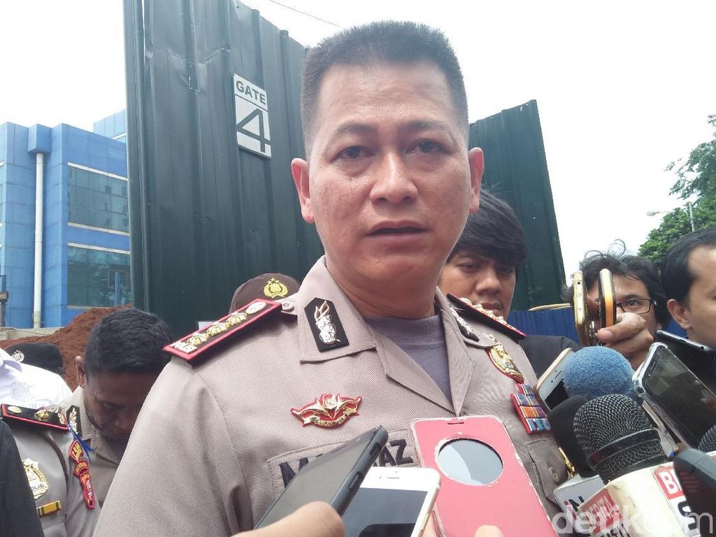 Polisi Identifikasi Wajah Gerombolan Pemotor yang Ngamuk di Kemang Polisi Identifikasi Wajah Gerombolan Pemotor yang Ngamuk di Kemang