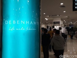 Debenhams Mau Tutup, Celana Jeans Cuma Rp 180 Ribu