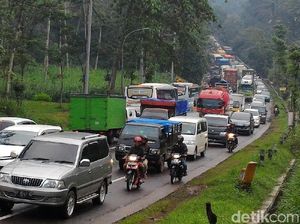 Jelang Libur Tahun Baru, Jalan Solo-Semarang di Boyolali Padat