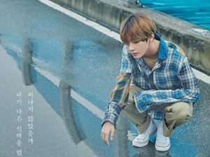 V BTS Jadi Pria Tertampan di Dunia V BTS Jadi Pria Tertampan di Dunia