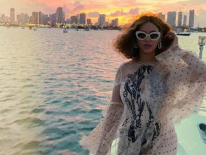 Hadiahi Gelang Ratusan Juta, Beyonce dan Kim Kardashian Akur Lagi?