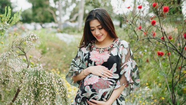 Hamil Besar, Aliya Rajasa Makin Cantik Deh