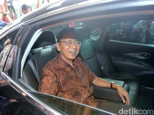 Kasus Century, Boediono: Saya Serahkan Semua ke Penegak Hukum Kasus Century, Boediono: Saya Serahkan Semua ke Penegak Hukum