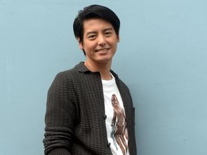 Ibunda Roger Danuarta Meninggal, Cut Meyriska Belum Tahu Ibunda Roger Danuarta Meninggal, Cut Meyriska Belum Tahu