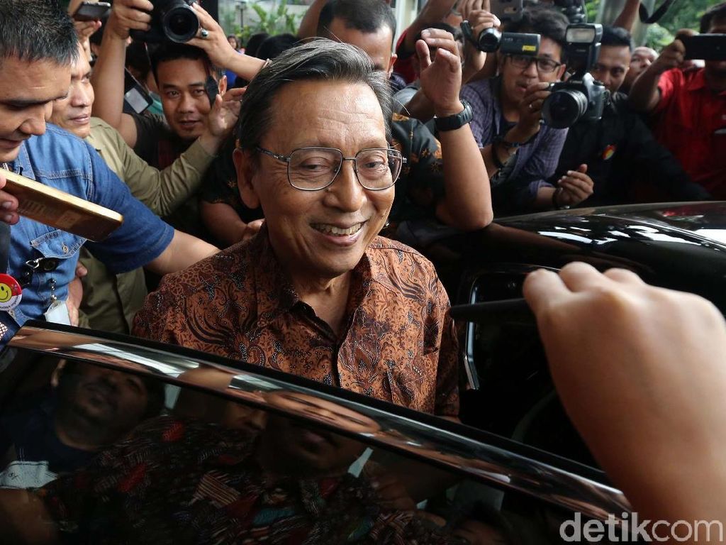Boediono Dicecar KPK soal Fakta Sidang Perkara Century Boediono Dicecar KPK soal Fakta Sidang Perkara Century