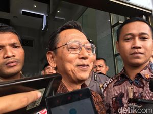 Hampir 6 Jam Diperiksa KPK, Eks Wapres Boediono Irit Bicara Hampir 6 Jam Diperiksa KPK, Eks Wapres Boediono Irit Bicara