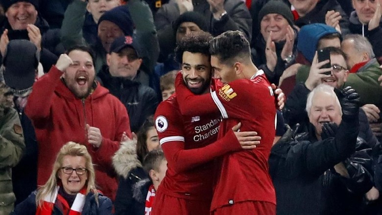 Nyanyian Suporter Bikin Salah Nyaman di Liverpool Nyanyian Suporter Bikin Salah Nyaman di Liverpool