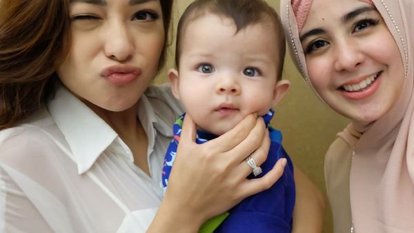 Arkana si Pipi Chubby, Putra Risty Tagor yang Menggemaskan 