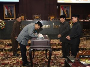 DPRD Jawa Timur Sahkan Perda Penyelenggaraan Pendidikan